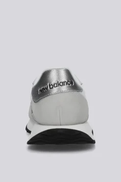 New Balance 237