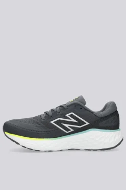 New Balance Evoz
