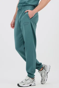 New Balance Sport Essentials