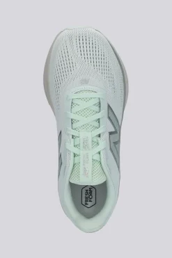New Balance 520 V9
