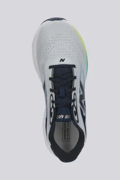 New Balance 680 V9