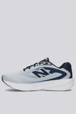 New Balance 680 V9