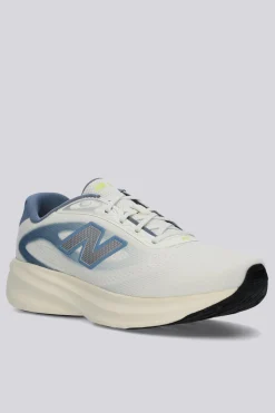 New Balance 680 V9