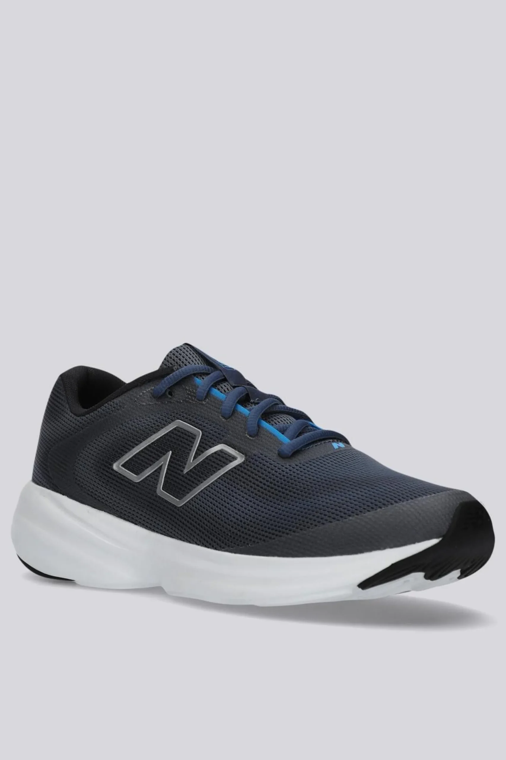 New Balance 411 V4