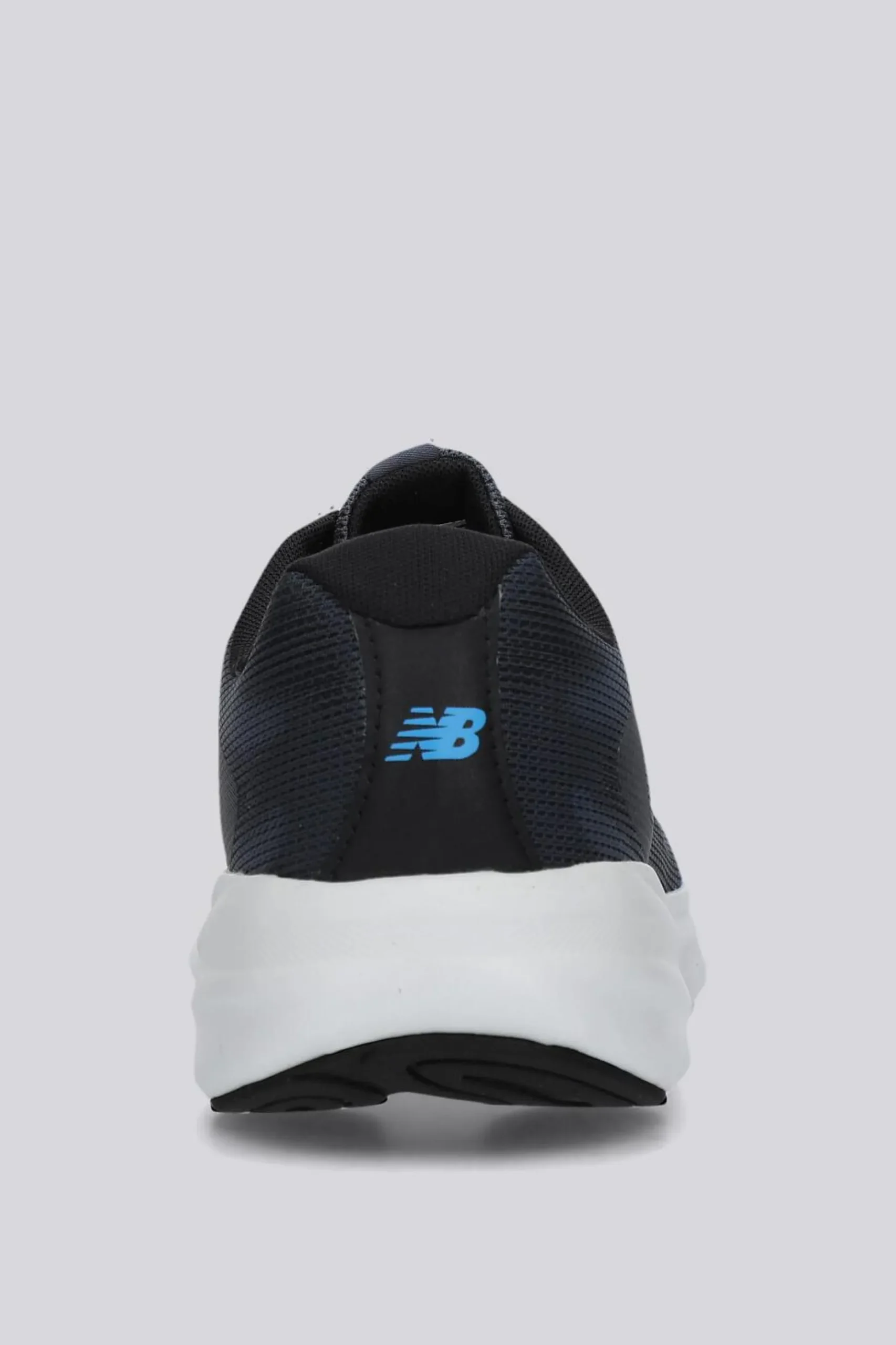 New Balance 411 V4