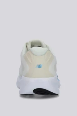 New Balance 680 V9