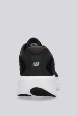 New Balance 680 V9