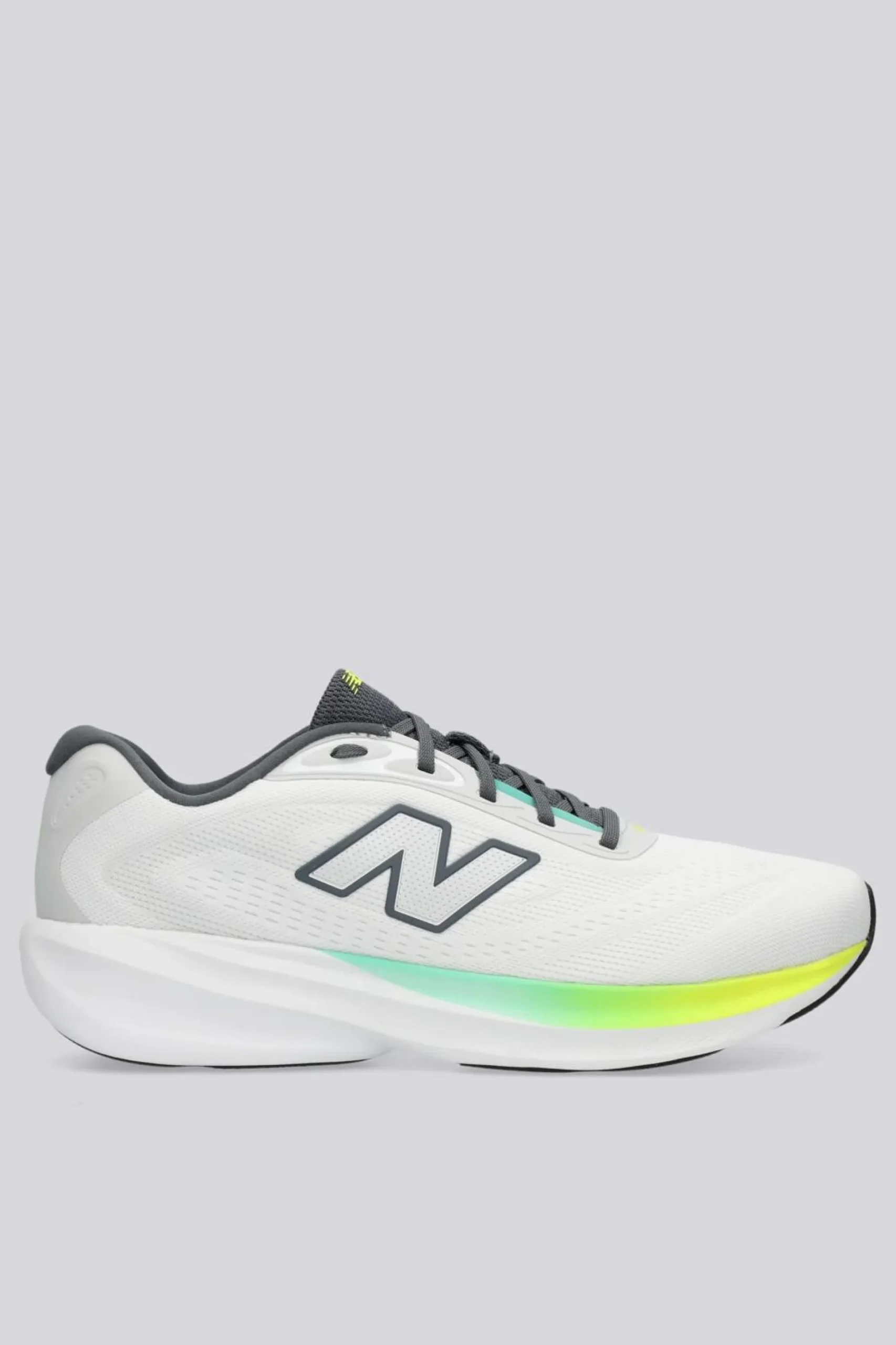 New Balance 680 V9