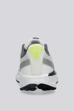 New Balance 520 V9