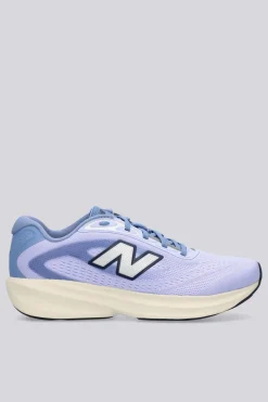 New Balance W680