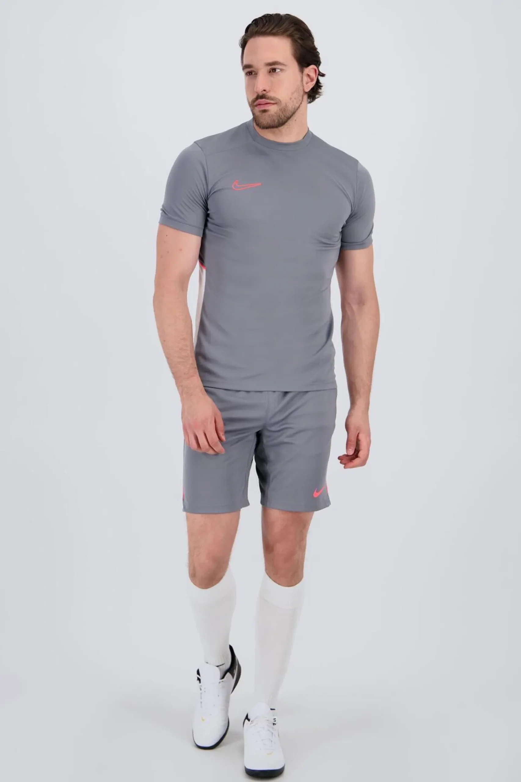 Nike Academy 23