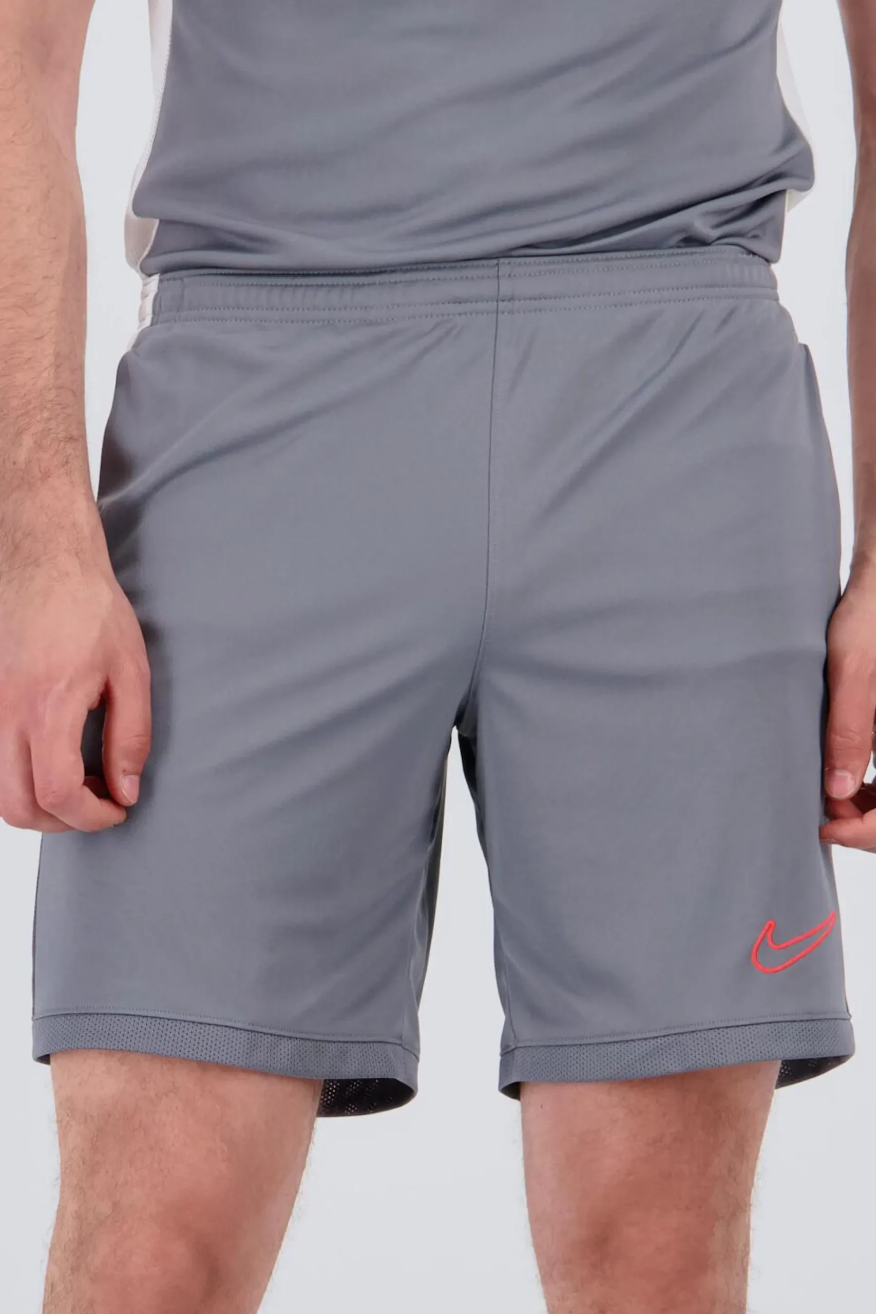 Nike Academy 25