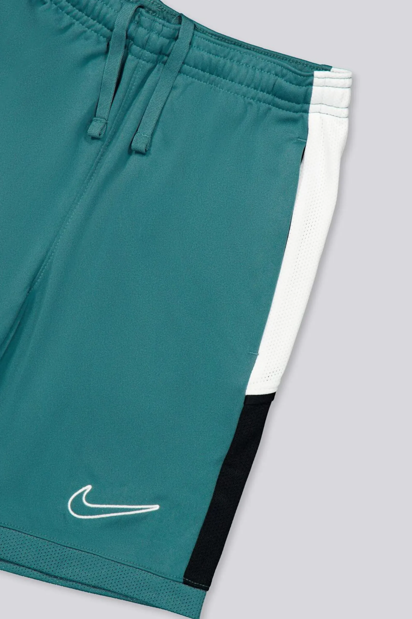 Nike Academy 25
