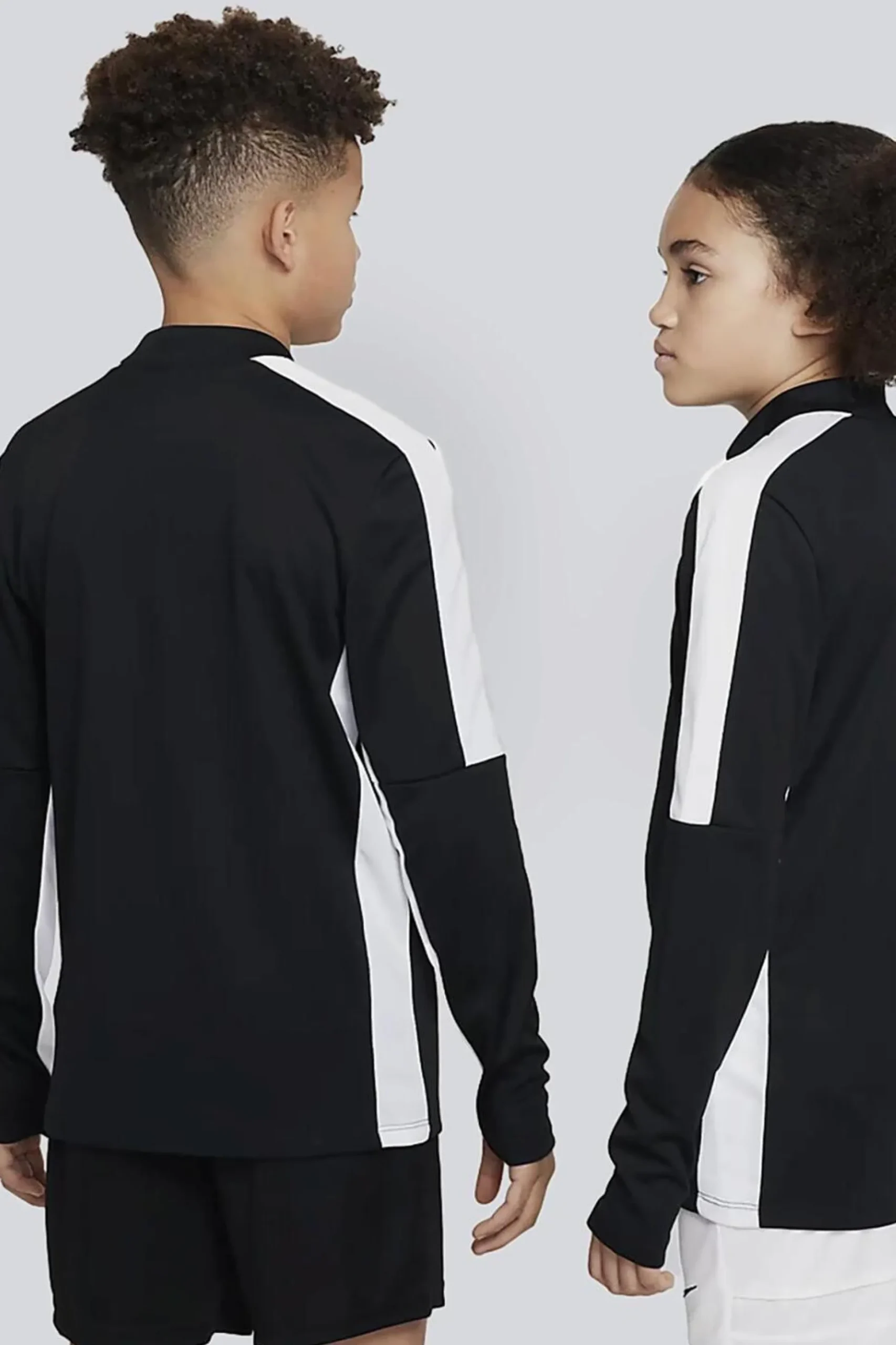 Nike Academy 23