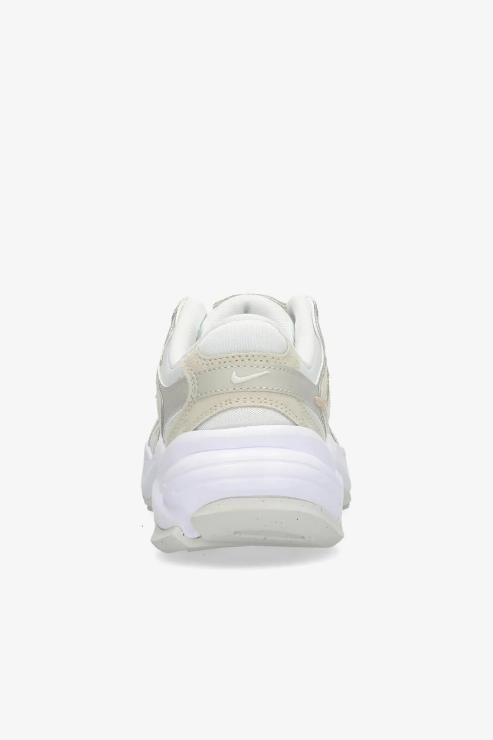 Nike Al8