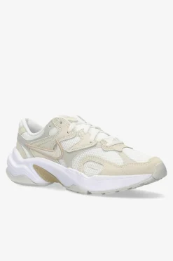 Nike Al8