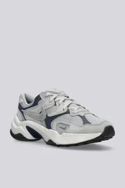 Nike Al8