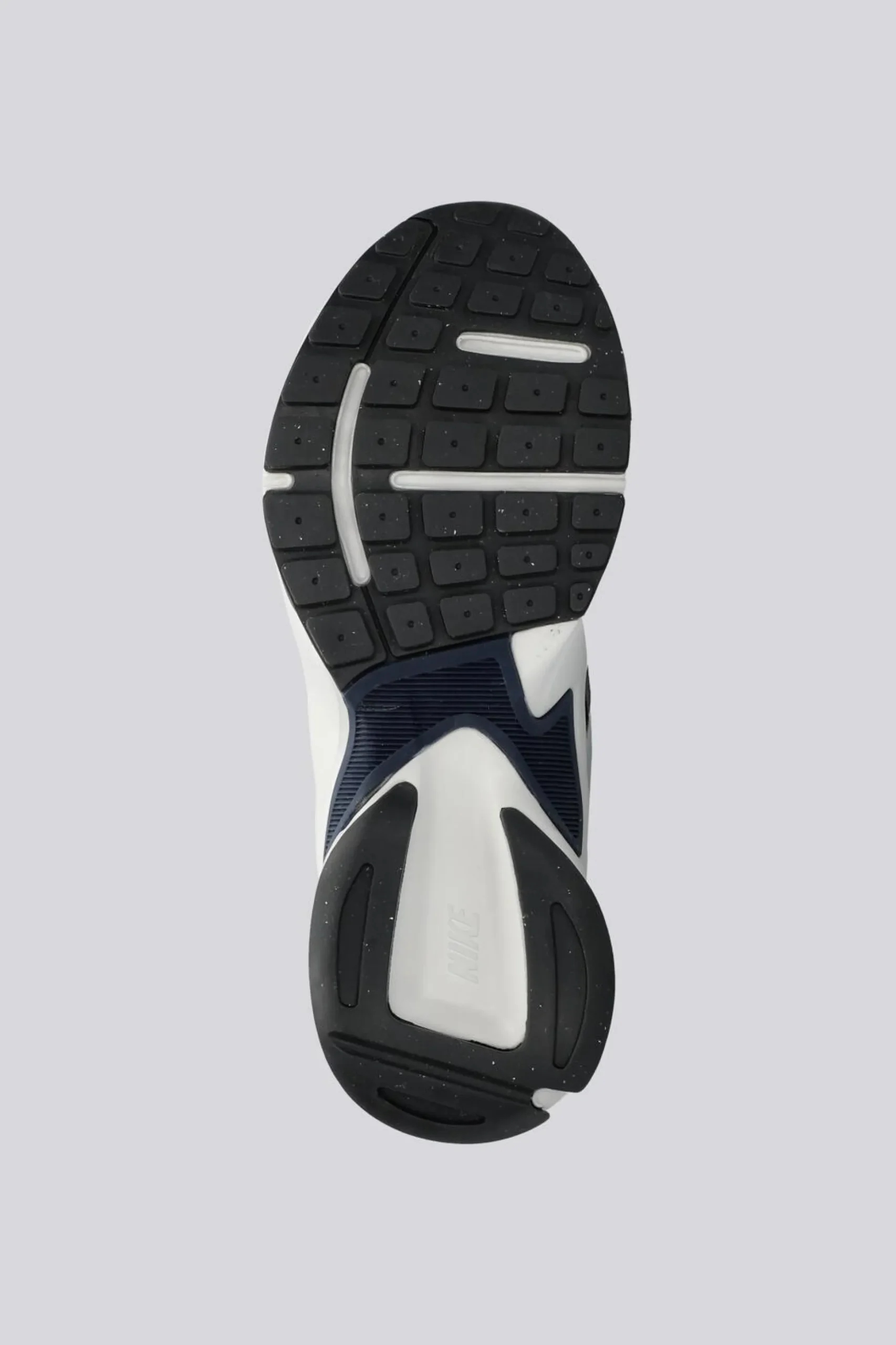 Nike Al8