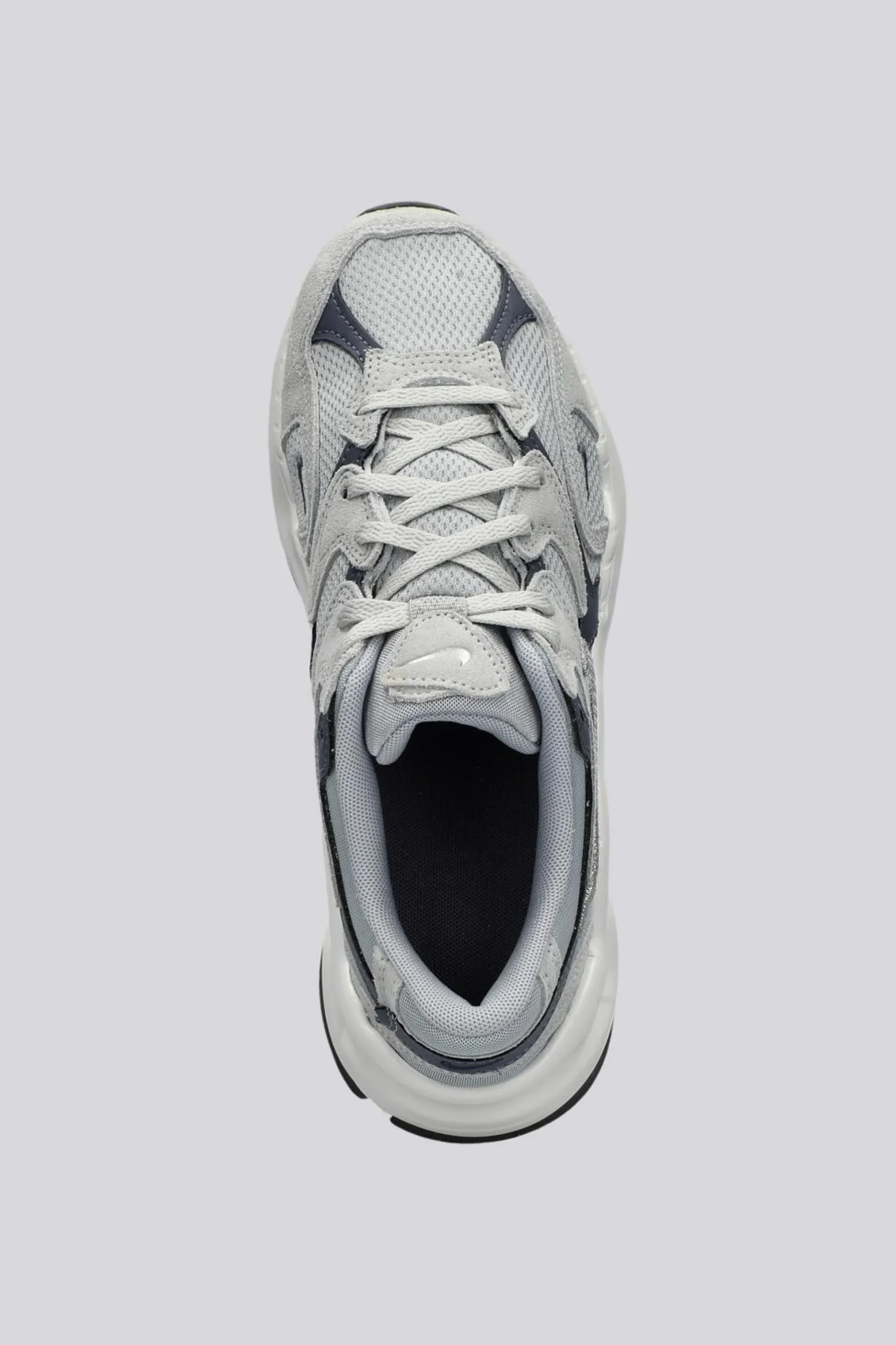 Nike Al8