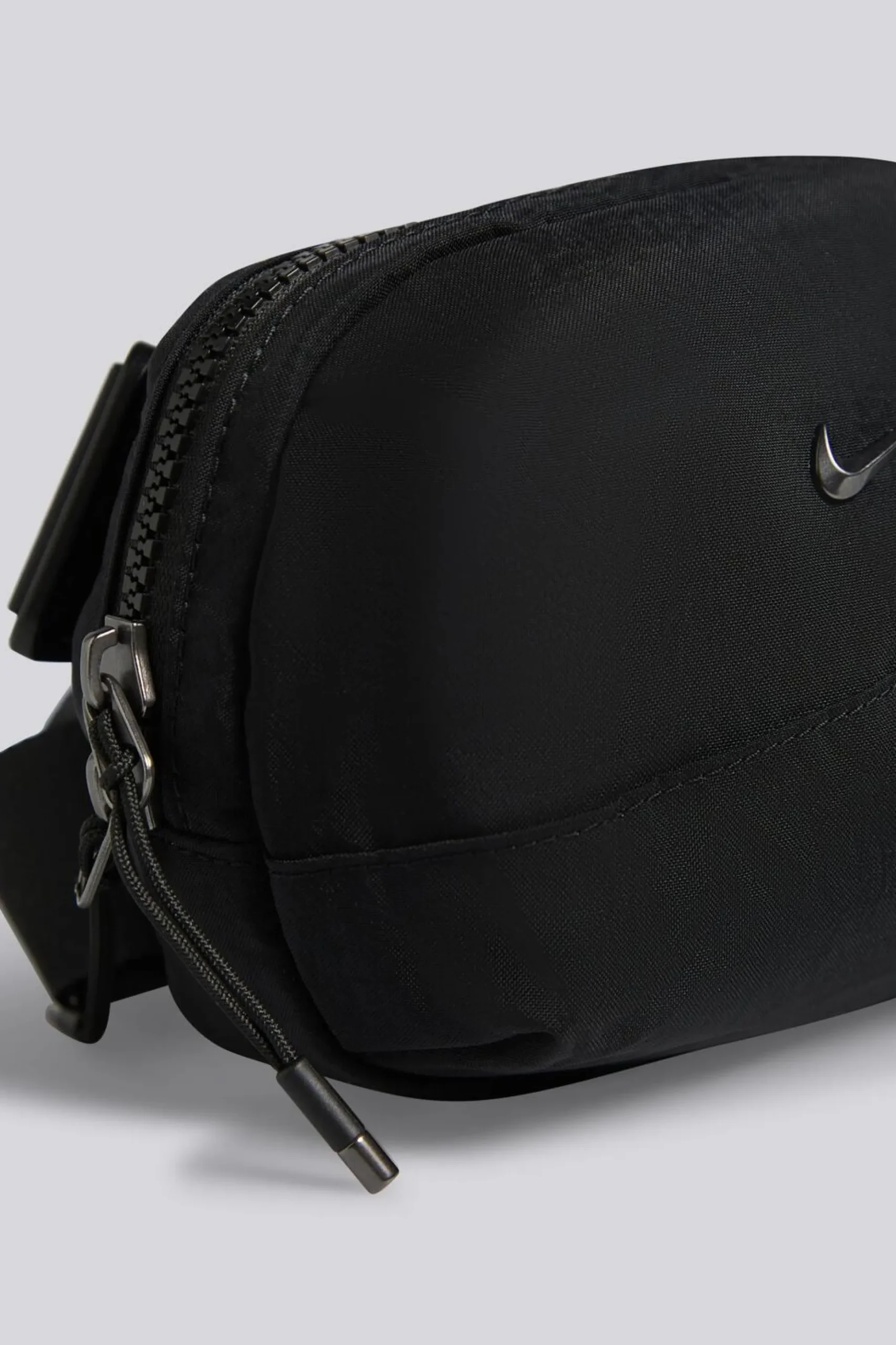 Nike Aura