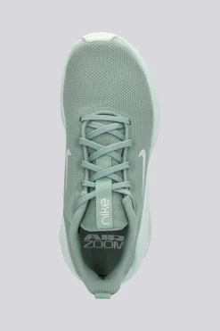 Nike Bella 7