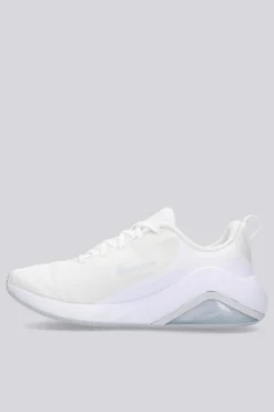 Nike Bella 7