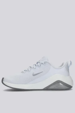 Nike Bella 7