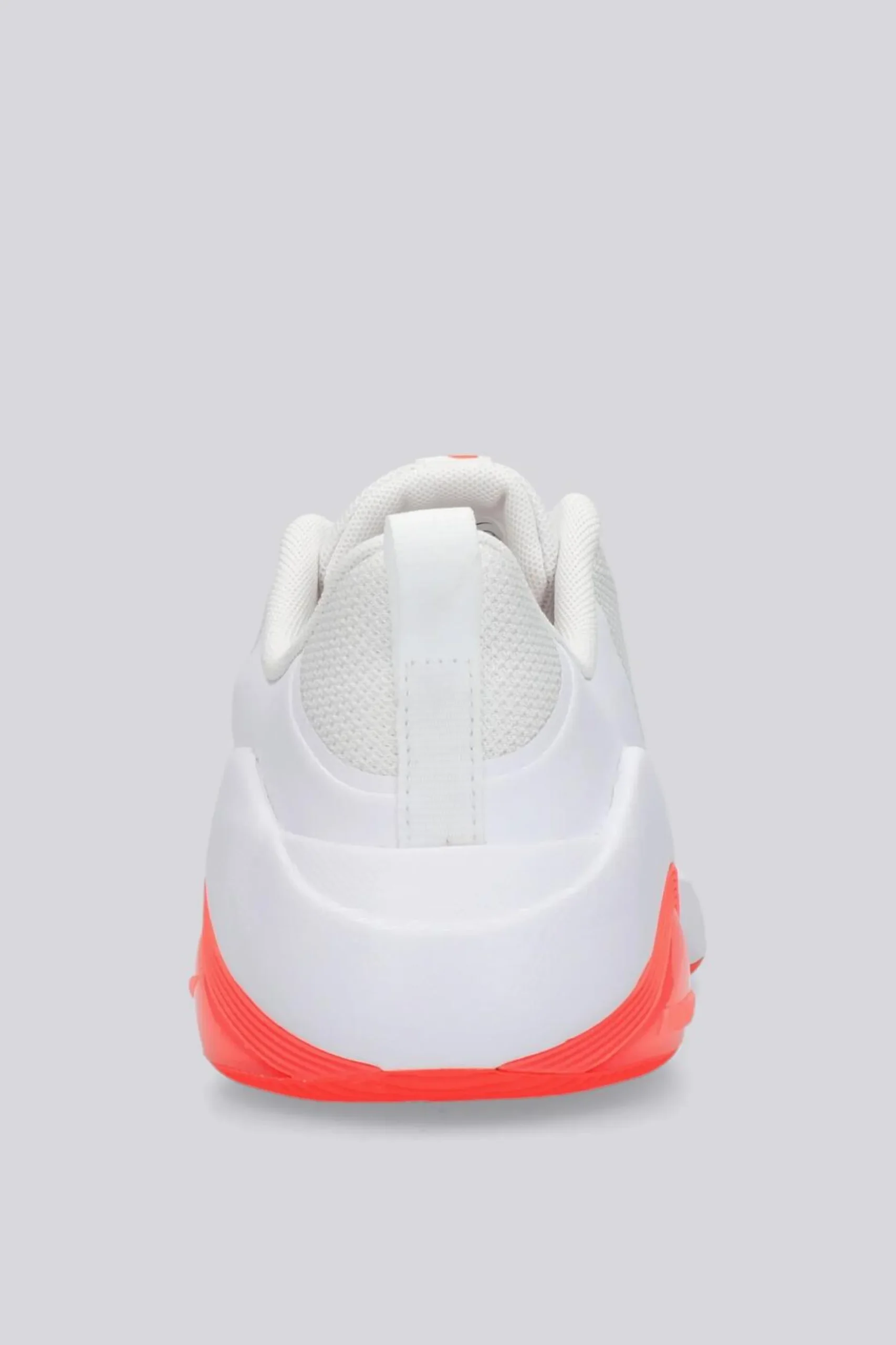 Nike Bella 7
