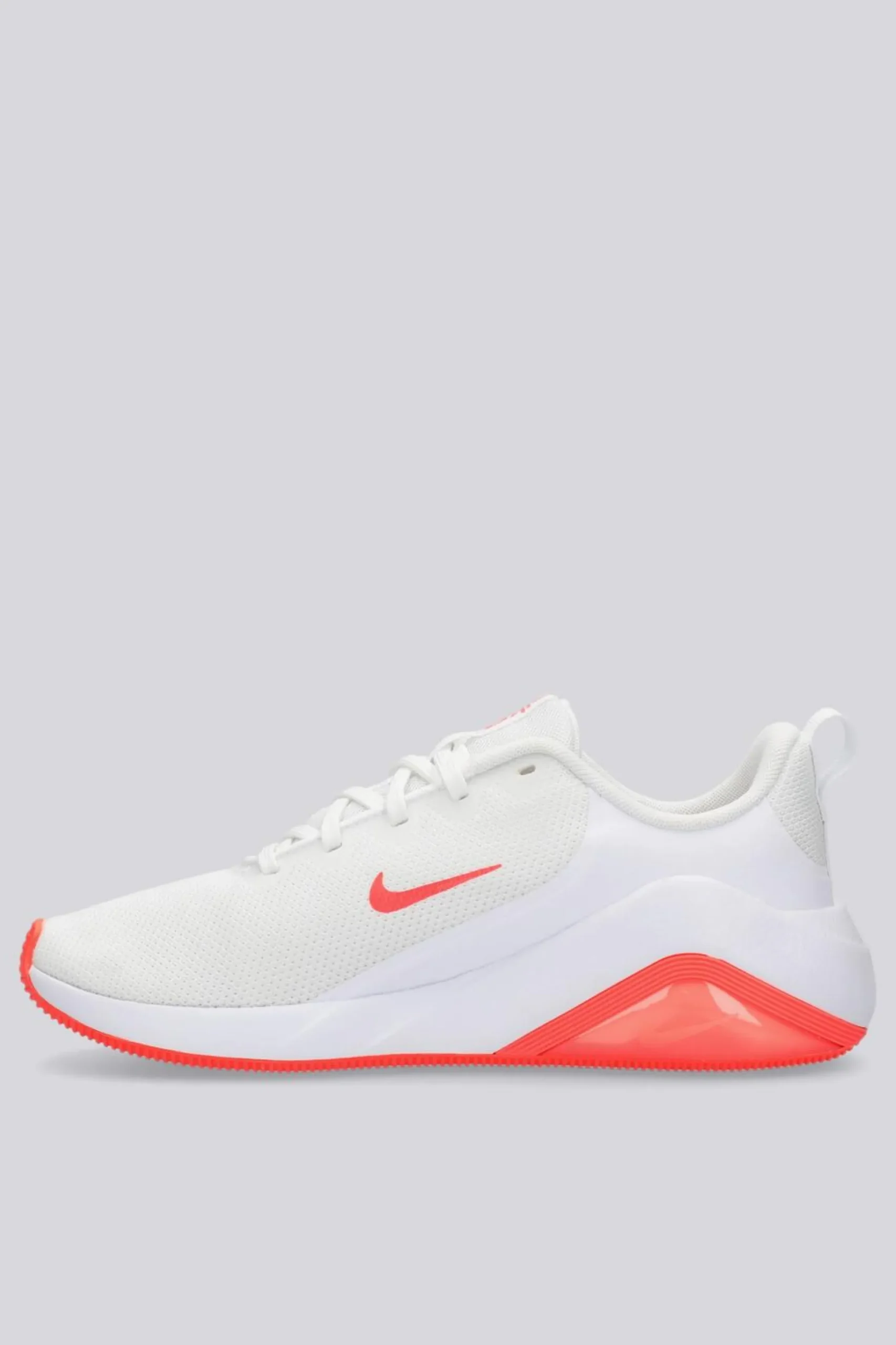 Nike Bella 7