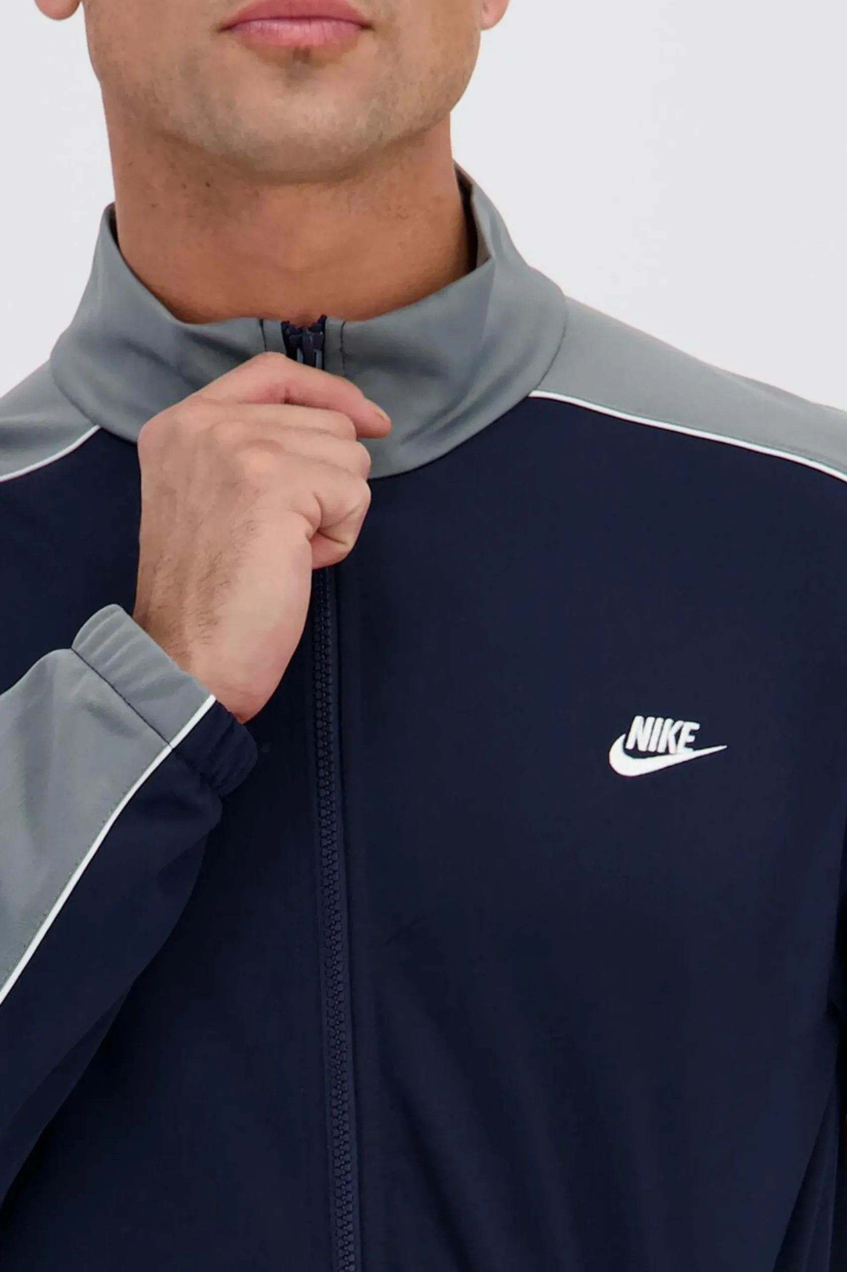 Nike Club