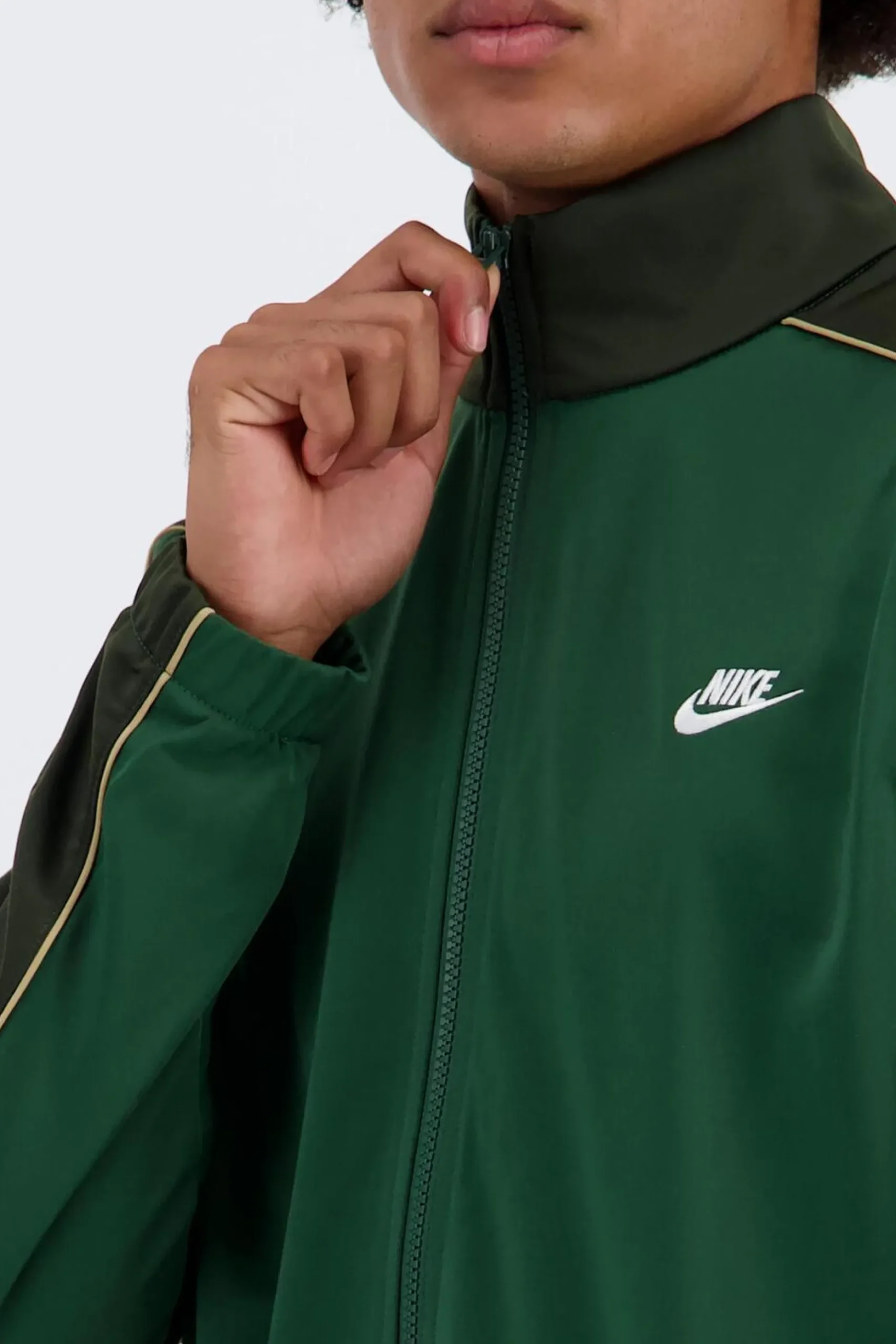 Nike Club