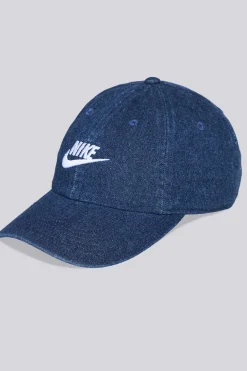 Nike Club