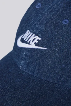 Nike Club
