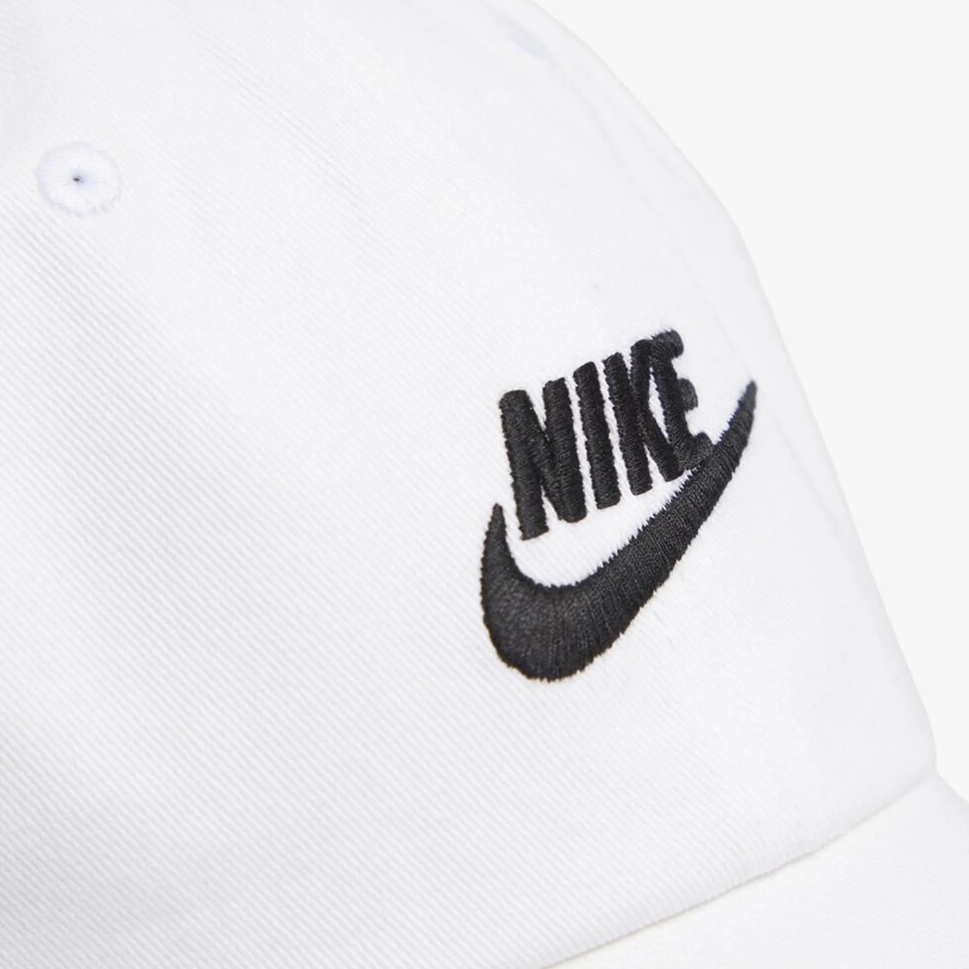 Nike Club
