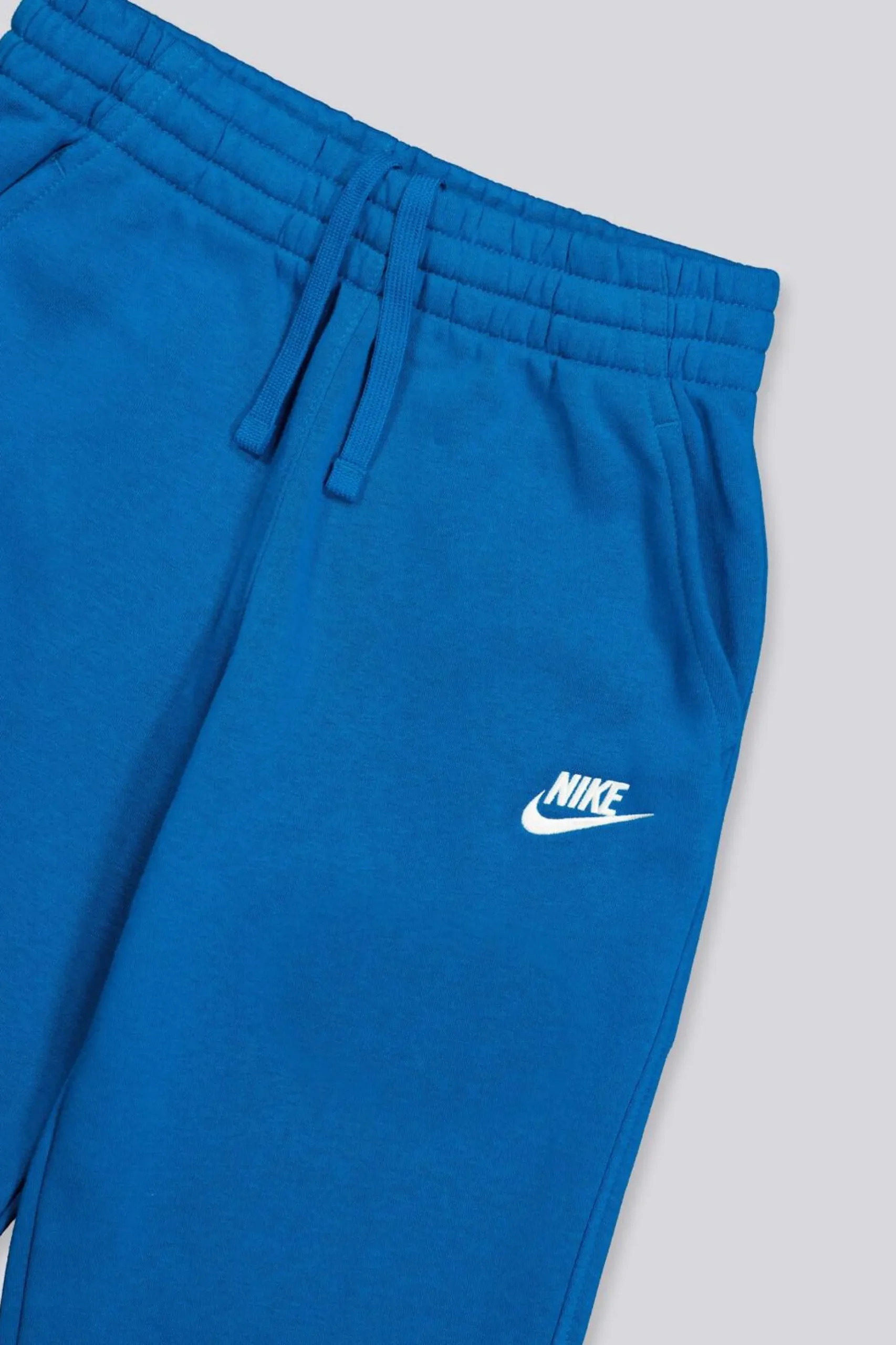 Nike Club
