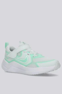 Nike Cosmic Runner