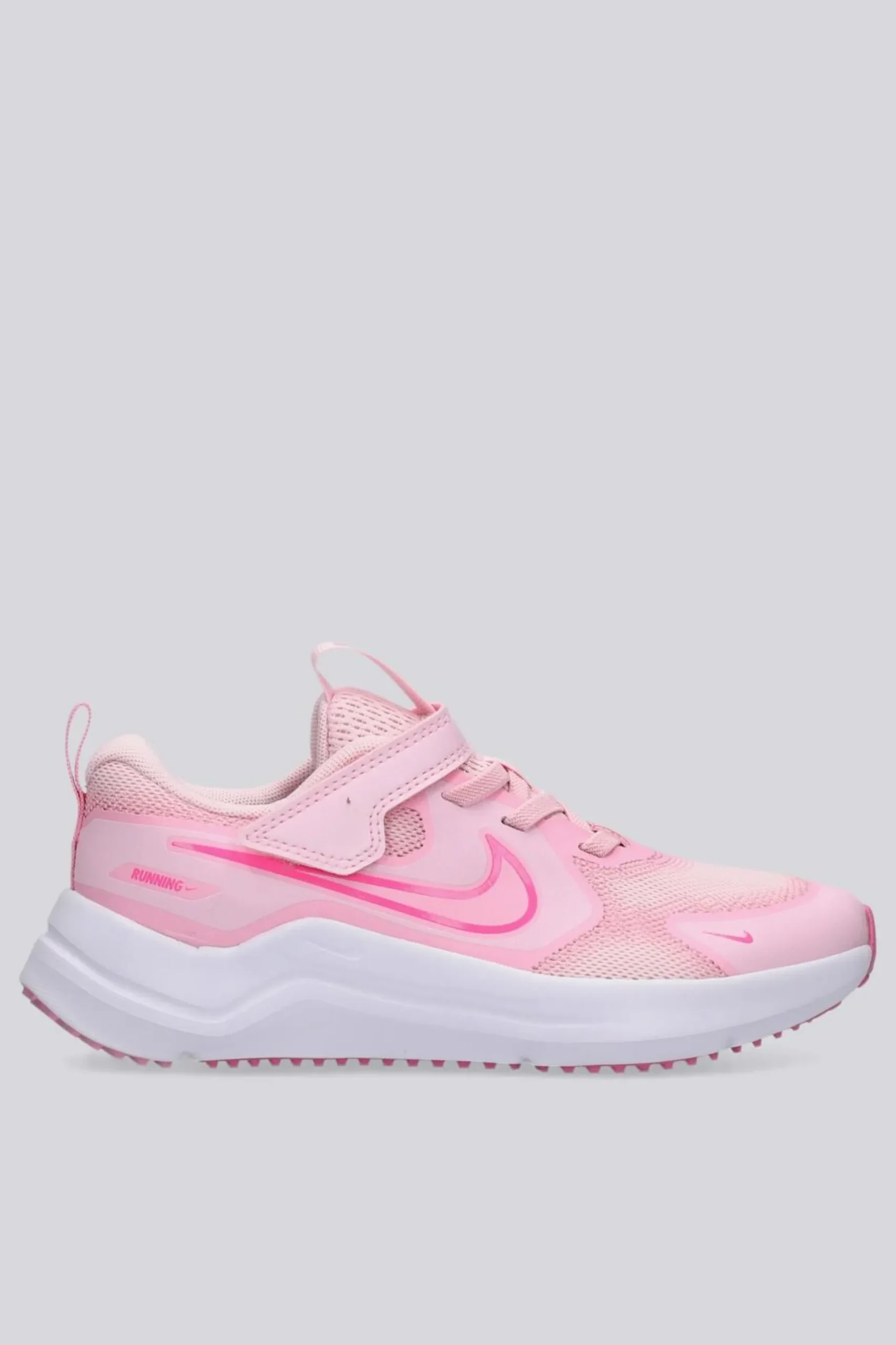 Nike Cosmic Runner