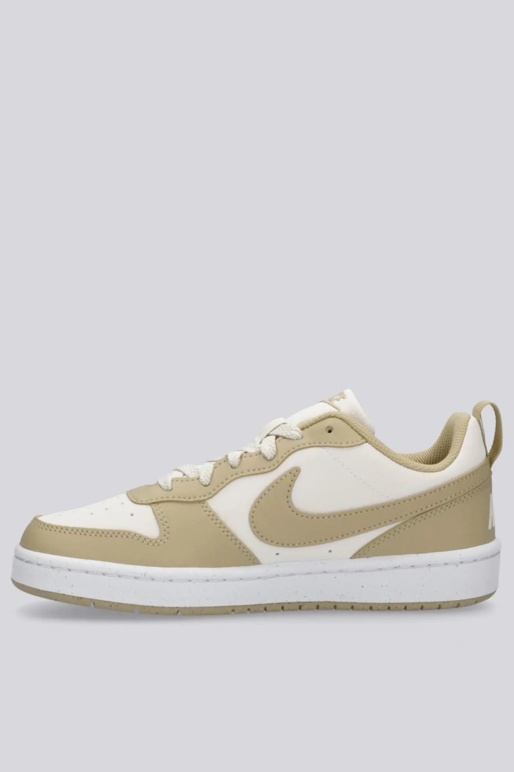 Nike Court Borough Low