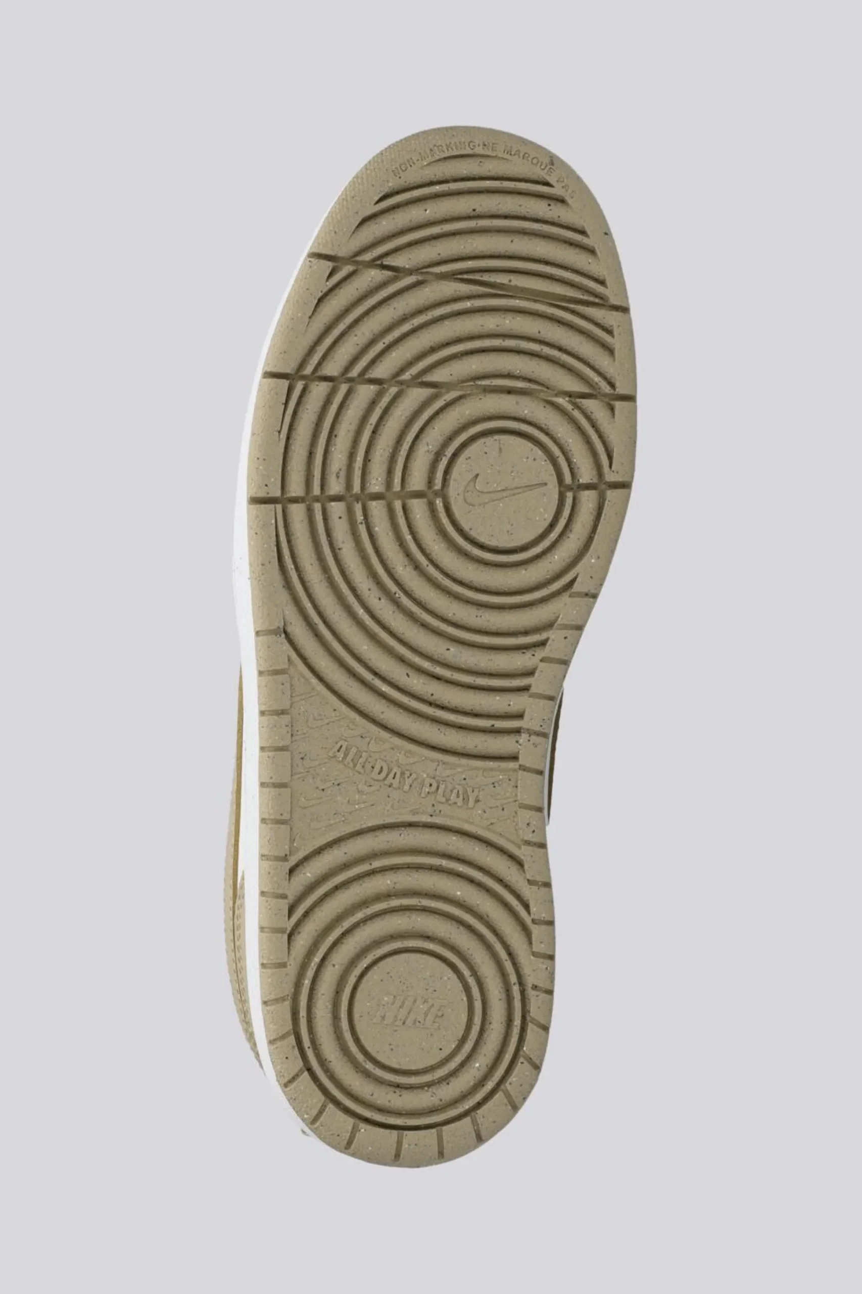 Nike Court Borough Low