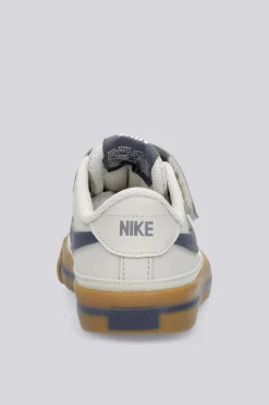 Nike Court Legacy