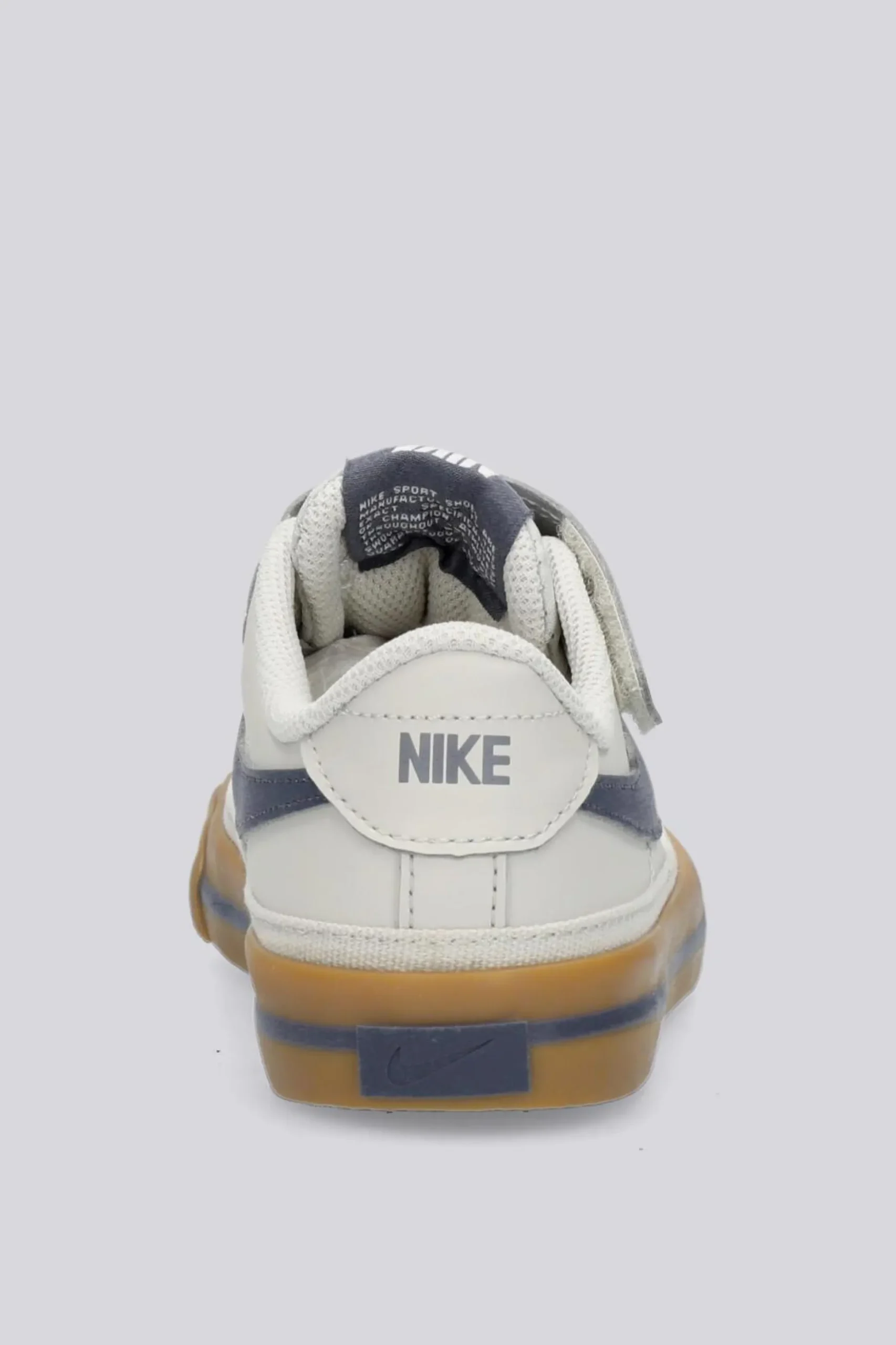 Nike Court Legacy