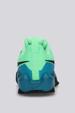Nike Dynamite