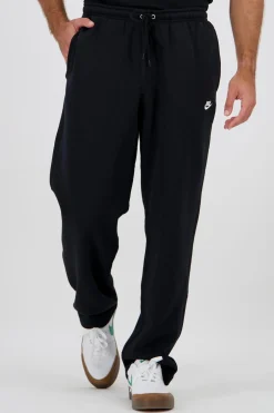 Nike Ess Club