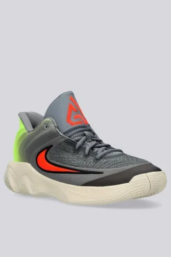 Nike Giannis Immortality 4