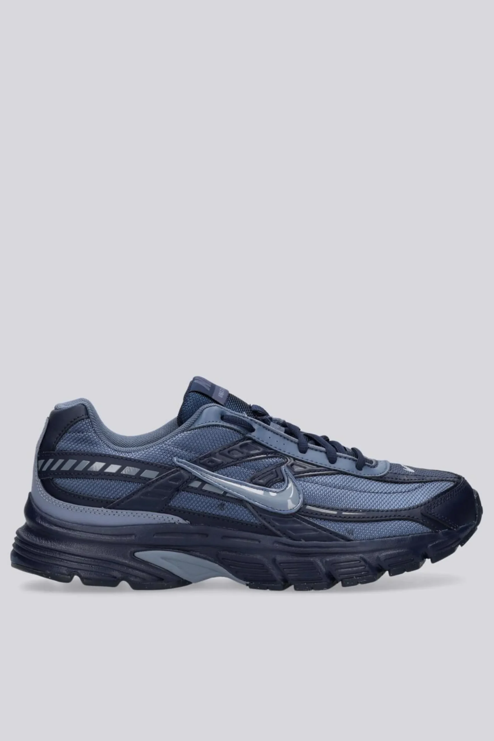 Nike Initiator