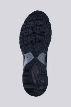 Nike Initiator
