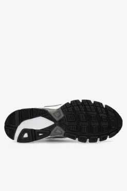 Nike Initiator
