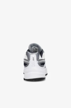 Nike Initiator