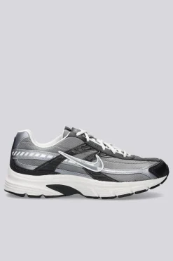 Nike Initiator