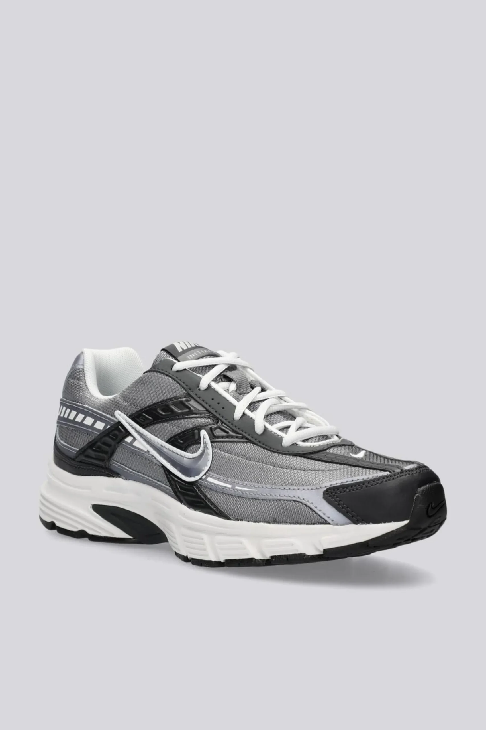Nike Initiator